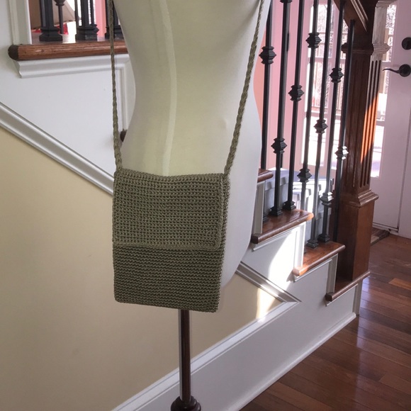 ❤️Madison Studio Taupe Crossbody Knit Bag❤️ - Picture 2 of 5